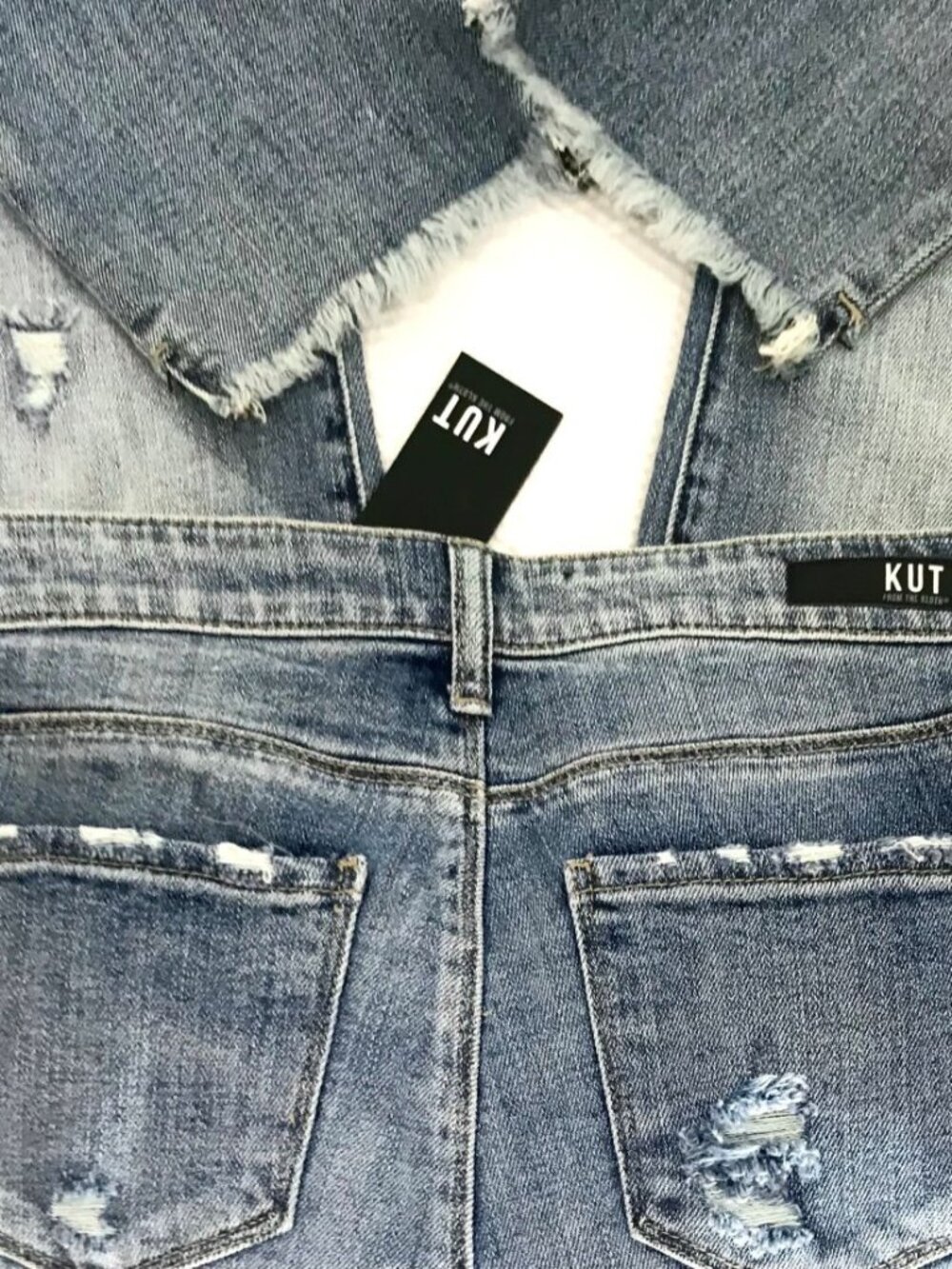 Distressed Cropped Ankle Blue Jeans • Raw Hem, Mid Rise • Size 27 • NWT - Picture 5 of 10